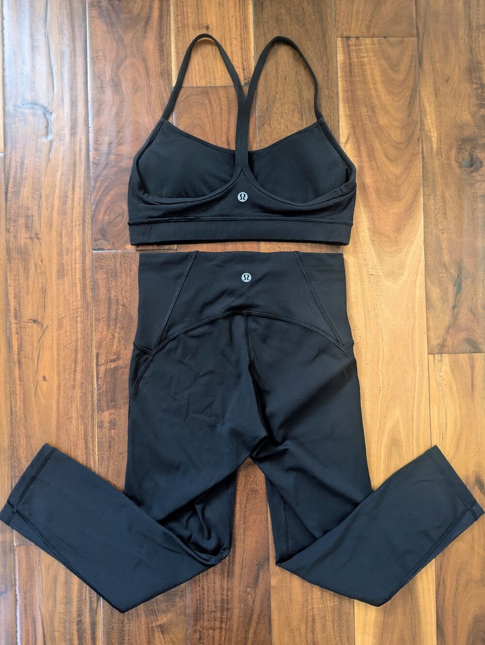 Lululemon Matching Set Sports Bra Sz 6 and Pants Sz 4